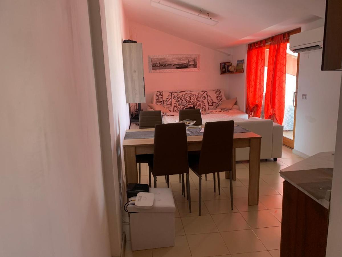 Relax Sea View Attic Apartment Quartu SantʼElena Exterior foto