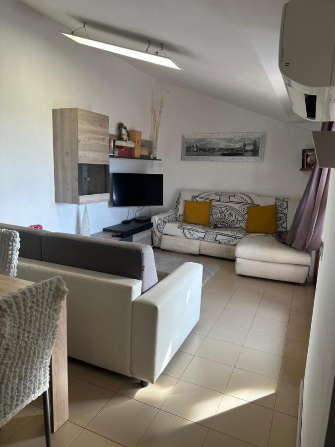 Relax Sea View Attic Apartment Quartu SantʼElena Exterior foto